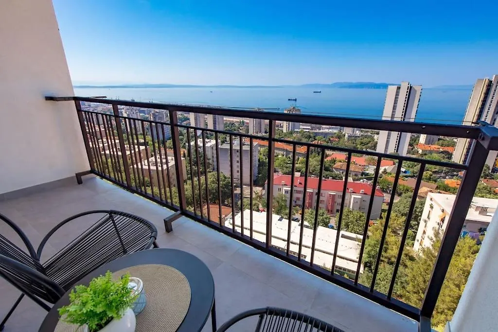 The View Apartment Rijeka